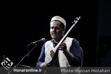 تجلیل از استاد هادی حمیدی و یادی از استاد قسمت خانی در فرهنگسرای نیاوران