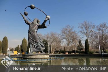 مروری بر تاریخ فرهنگ ایران در تندیس ها و سردیس های تهران