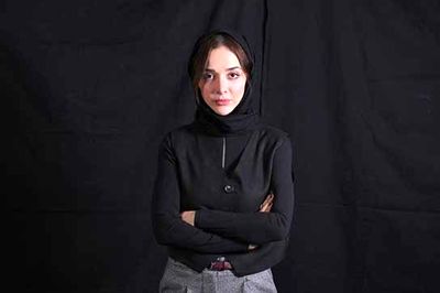 روایت تازه‌ای از عشق و جنون ونگوگ با بازی المیرا دهقانی در «باد زرد ونگوگ»