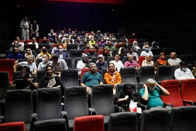 بلیت سینماها دو هفته نیم‌بها شد